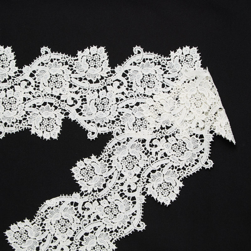 T25M12284 | Galon Guipure Florale 11cm