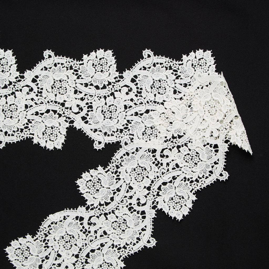 T25M12284 | Galon Guipure Florale 11cm