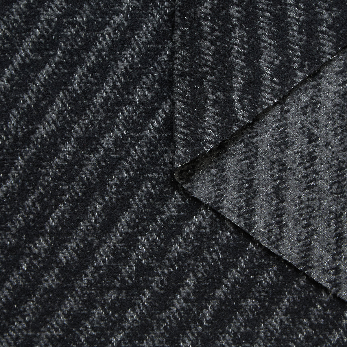 T25M12420 | Natté Bouclé Bicolore en Laine Vierge et Cachemire