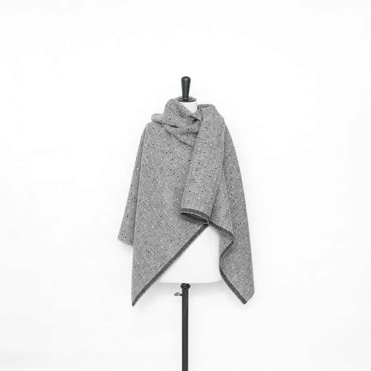 T25M12585 | Bouclé Tweed with Knotted Yarn Effect - view 2