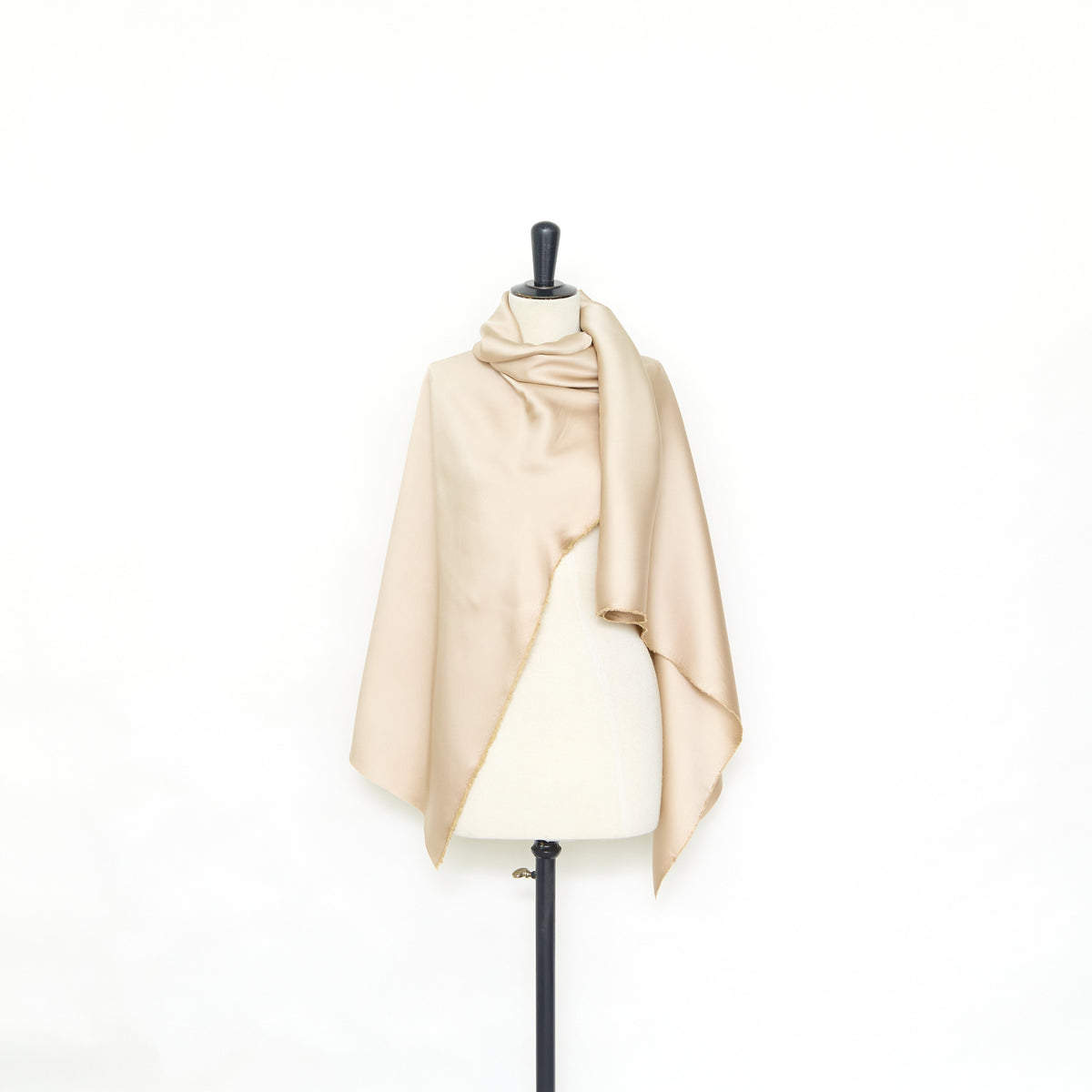 T25M12596 | Satin de Soie