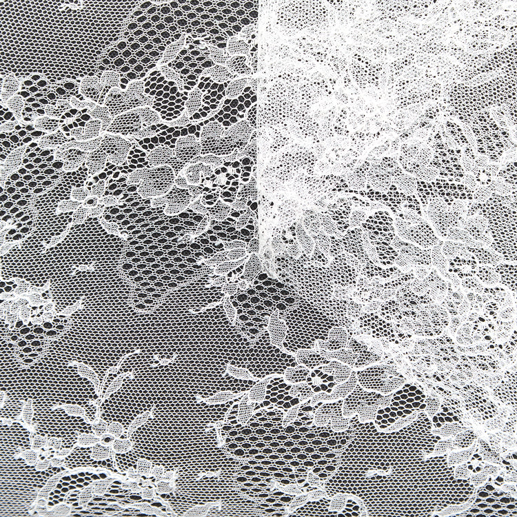 T25M12618 | Dentelle Florale de Soie - vue 1