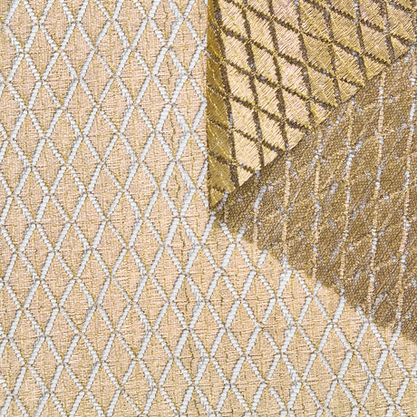  Dentelle à Losanges Dorés