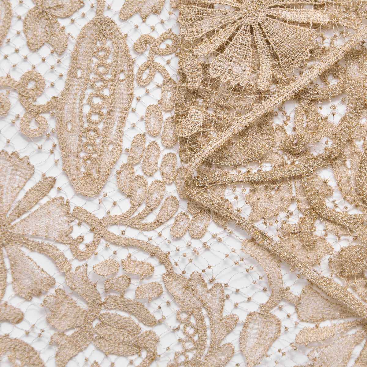 T25M12682 | Dentelle Motif Grenade