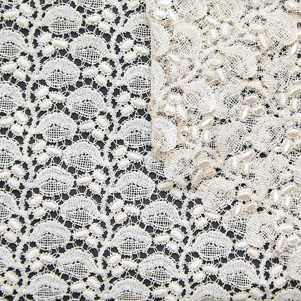 T25M12685 | Silver Vegetal Lace