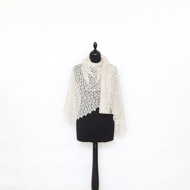 T25M12685 | Silver Vegetal Lace