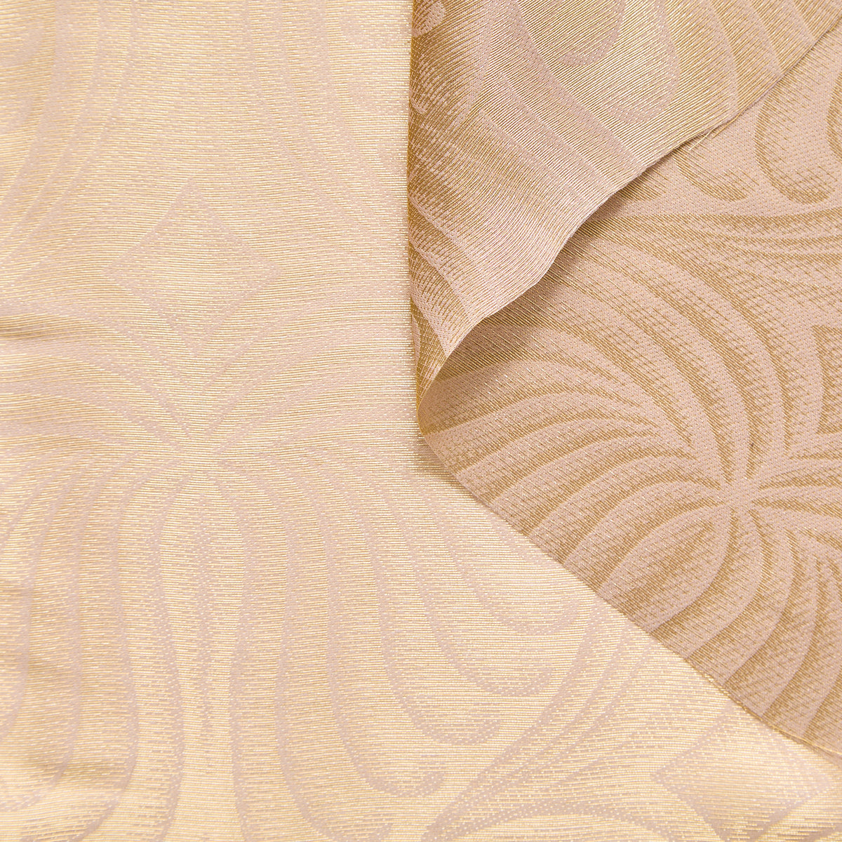 T25M12711 | Jacquard Naturel Doré en Viscose et Soie