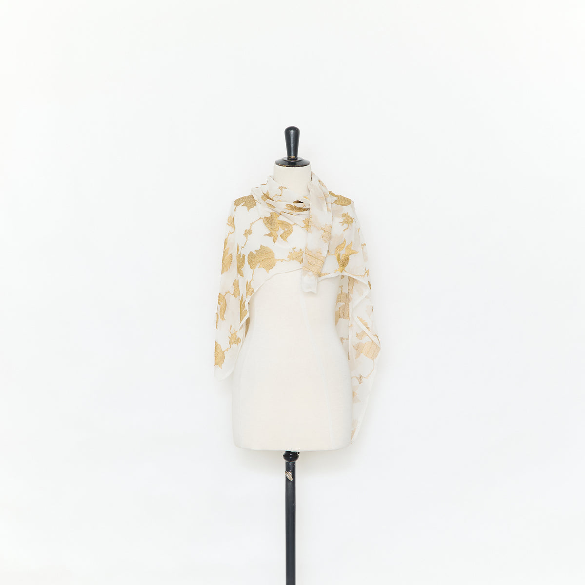 T25M12713 | Jacquard Floral sur Voile de Soie et Viscose