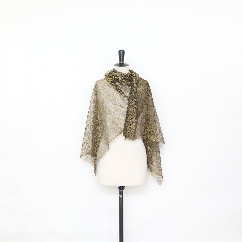 T25M12731 | Dentelle Florale Dorée