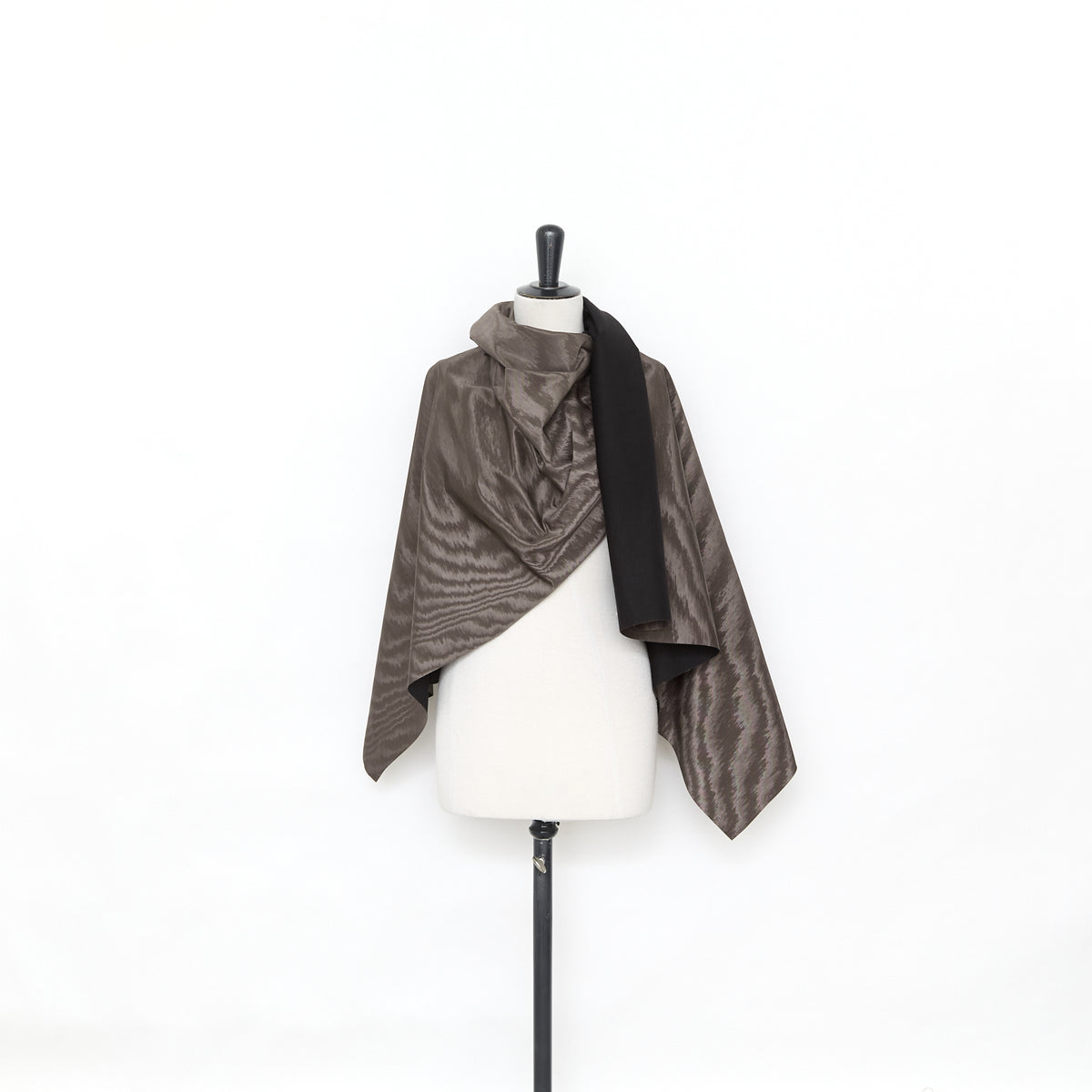 T25M12772 | Moiré Laminé sur Jersey