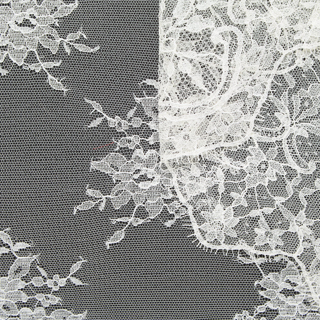 T25M13678 | Floral Viscose & Cotton Lace