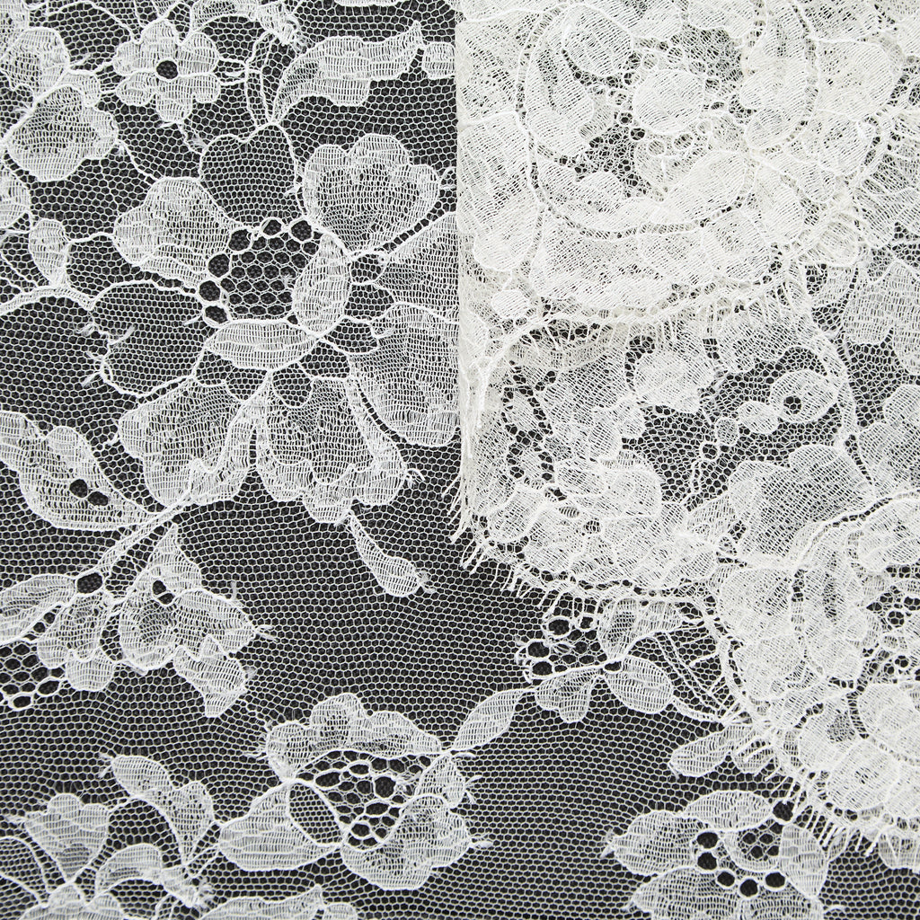 T25M13679 | Dentelle Florale en Viscose et Coton