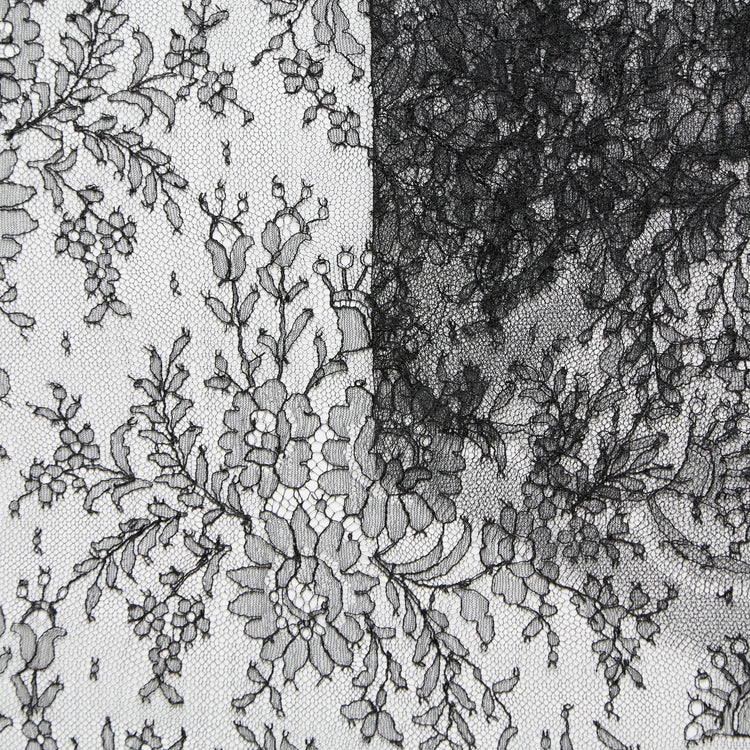 T25M13722 | Chantilly Floral Lace Galloon 30cm - view 1