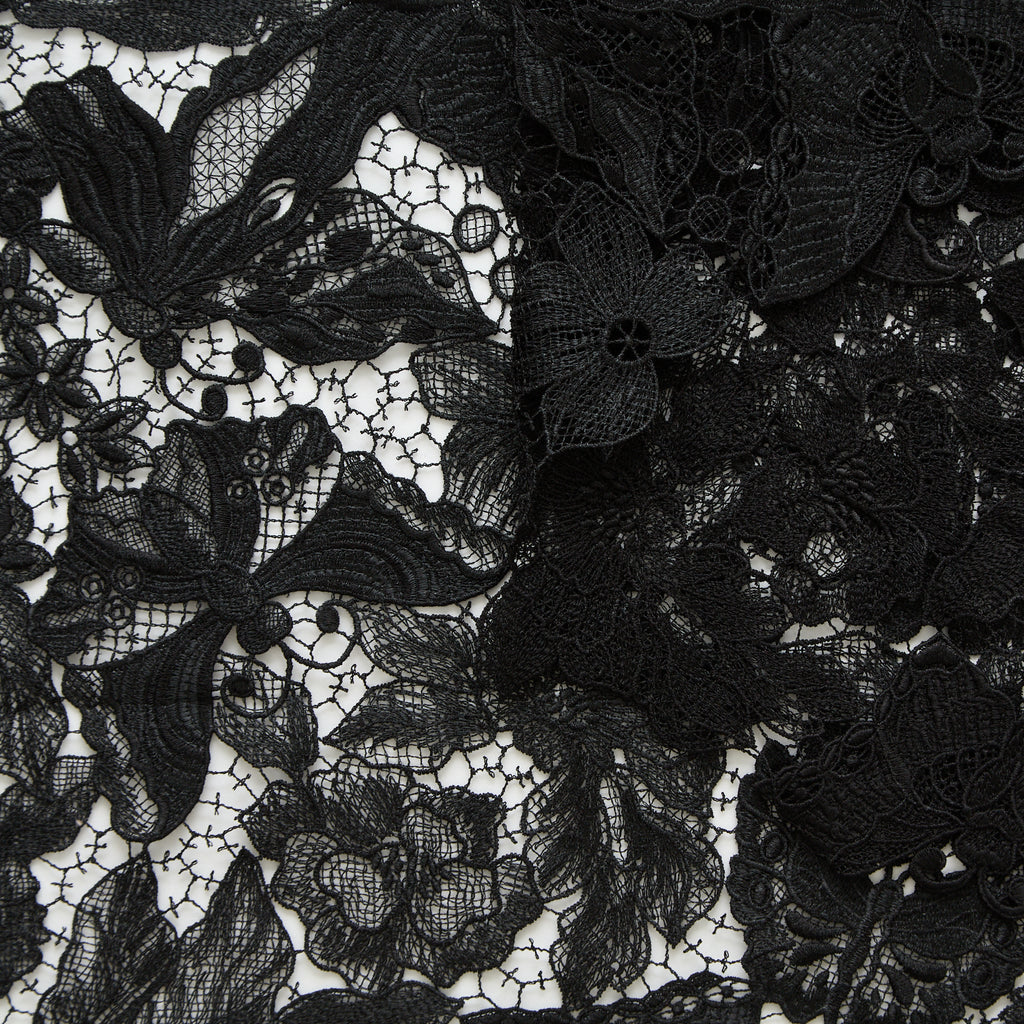 T25M13794 | Guipure Fleurie à Motif Papillon en Coton