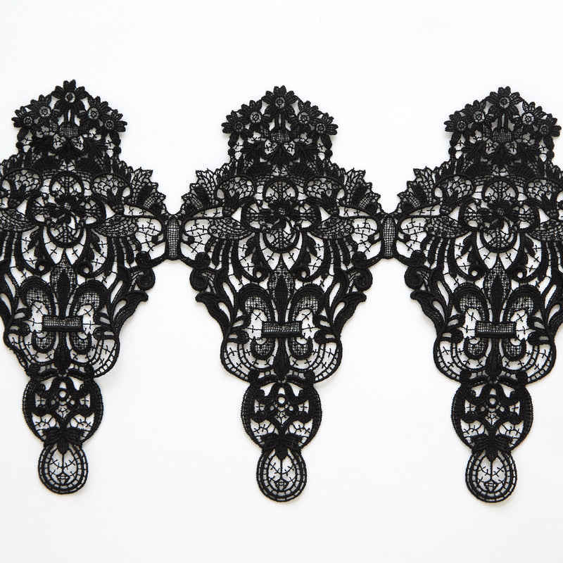 T25M13808 | Galon Guipure Festonné Lys 21cm