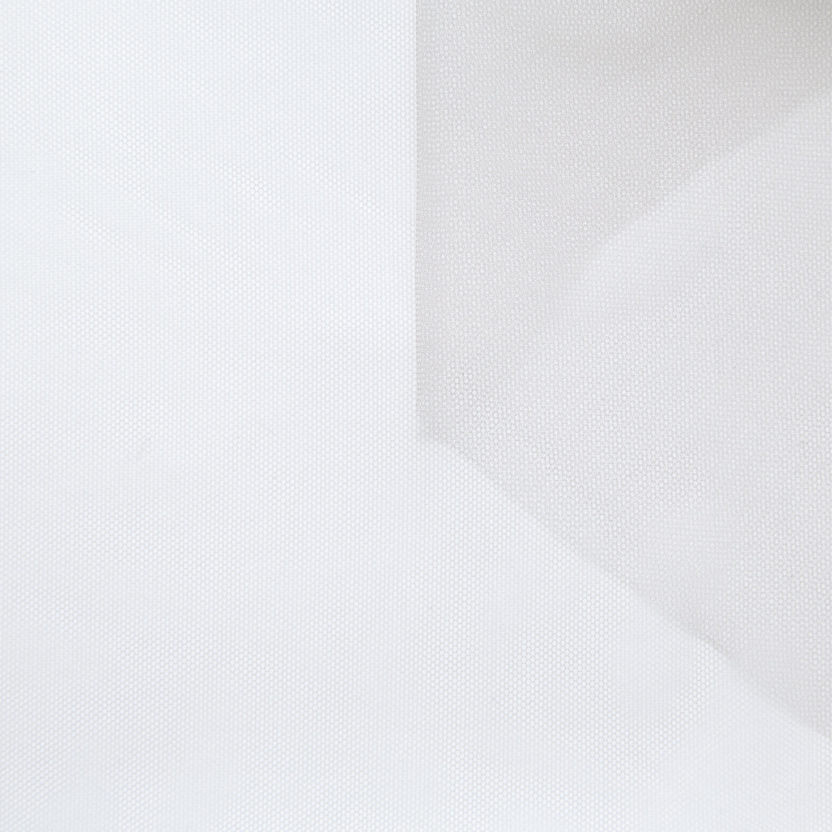 T25M14098 | Tulle Léger