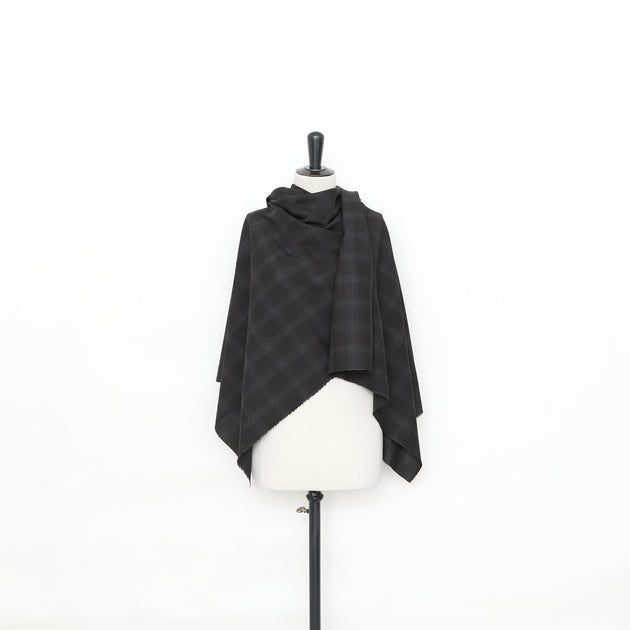 T25M14188 | Checked Wool Suiting