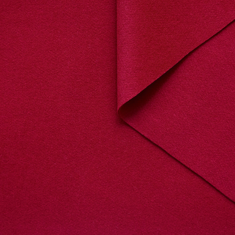 T25M14224 | Splittable Cashmere Felt