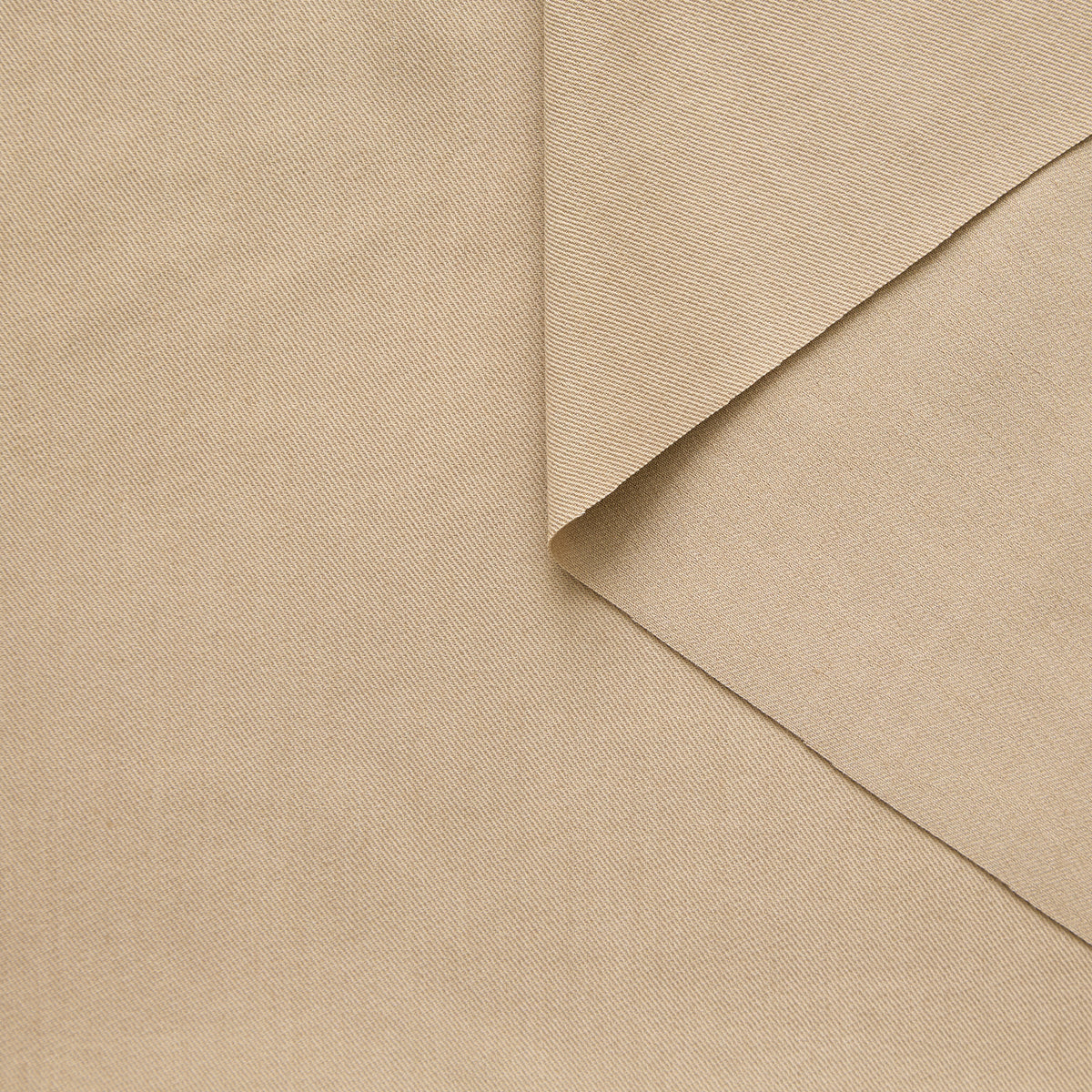 T25N13142 | Fluide Gabardine en Viscose et Laine