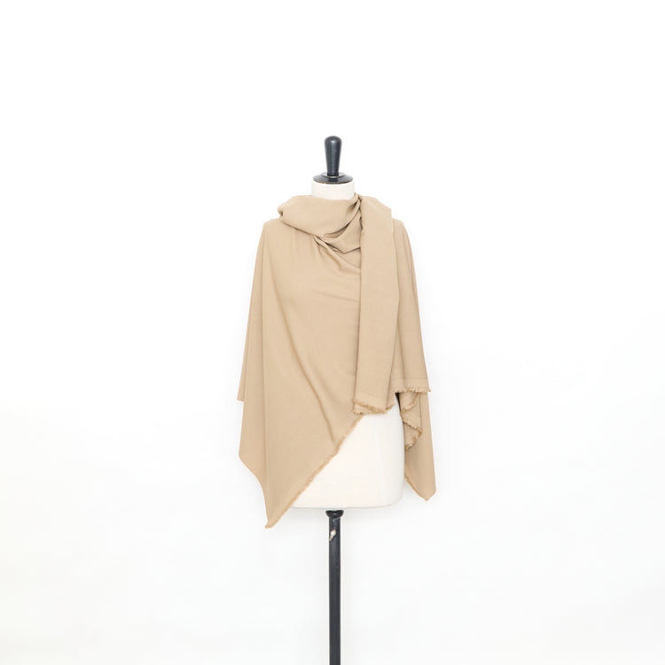 T25N13142 | Fluid Viscose &amp; Wool Gabardine - view 2
