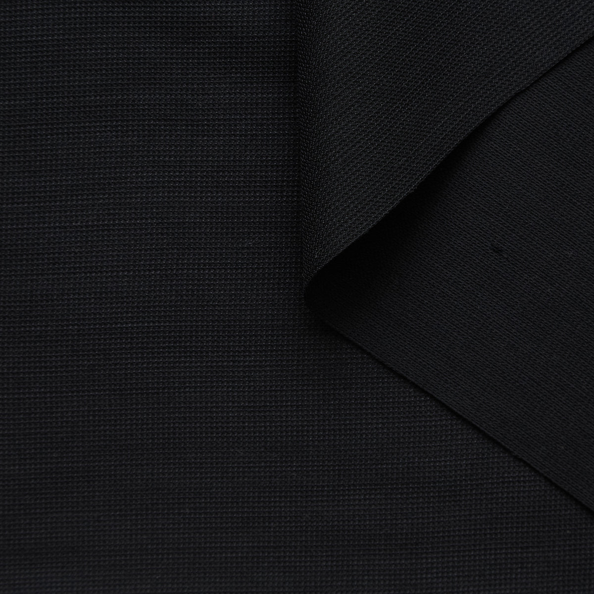 T25N13164 | Natté Sculptural en Laine et Soie