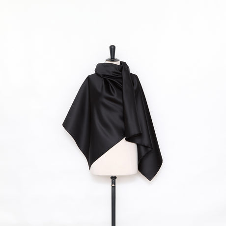  Satin Duchess