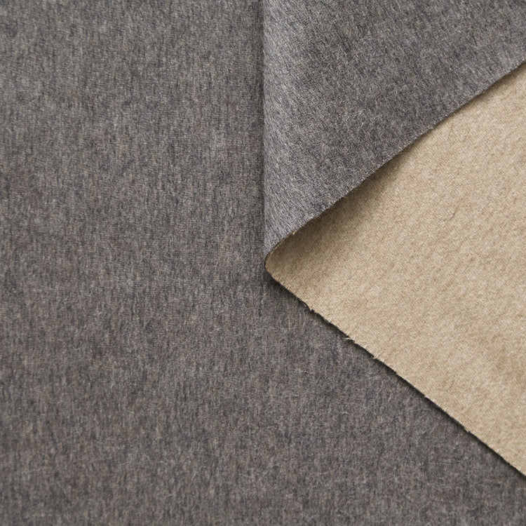 T26A16565 | Splittable Cashmere Chinchilla &amp; Mink Drap - view 1