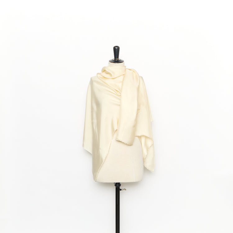 T26A16587 | Viscose &amp; Silk Twill - view 2