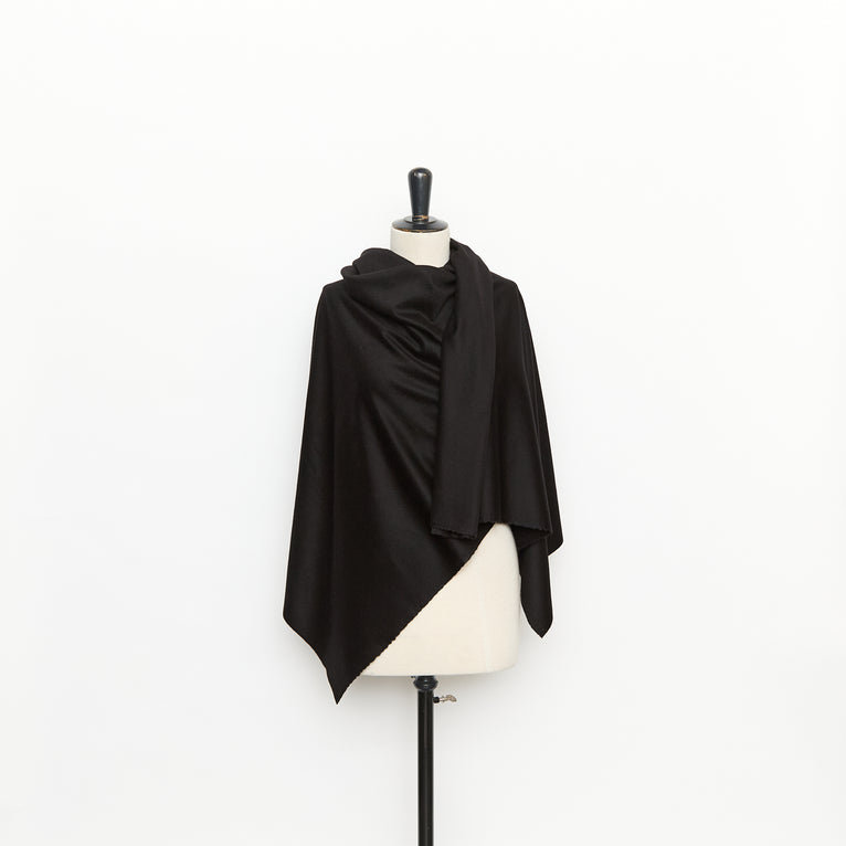 T26A16635 | Double Face Cashmere Drap - view 2