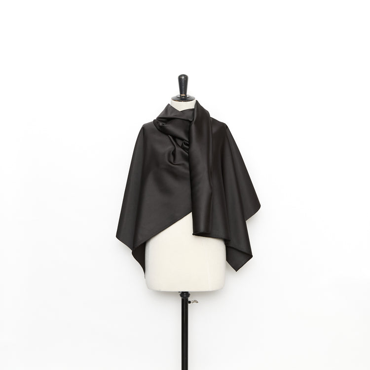 T26B16394 | Technical Satin - view 2