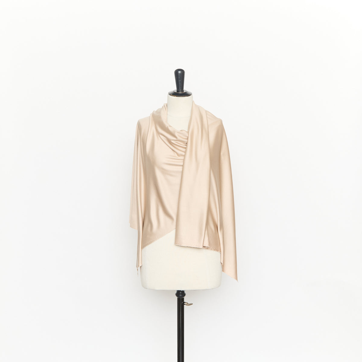 T26C14987 | Jersey de Soie