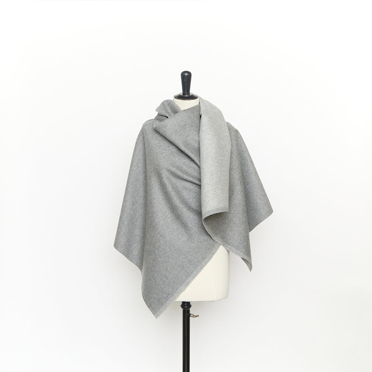 T26C15007 | Flanelle Double Face en Laine Vierge et Cachemire