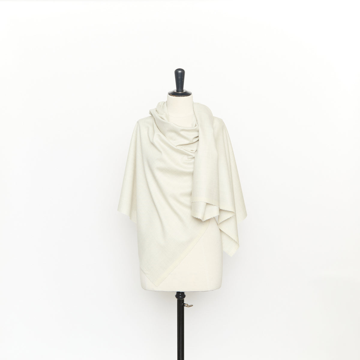 T26C15010 | Light Melange Wool Flannel RWS