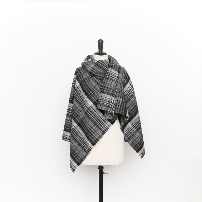 T26C15011 | Drap Tartan Brossé en Laine Vierge