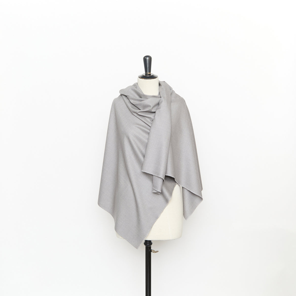 T26C15031 | Flanelle Légère en Laine Vierge RWS
