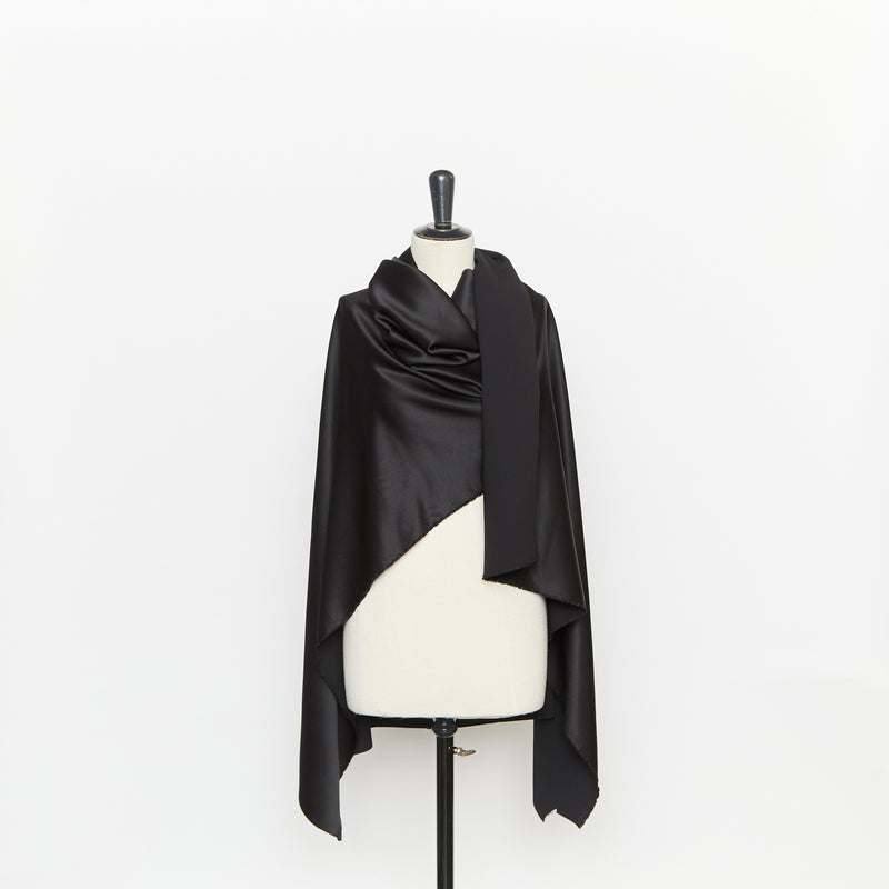 T26C15097 | Crêpe Envers Satin Brillant en Soie GOTS / FSC