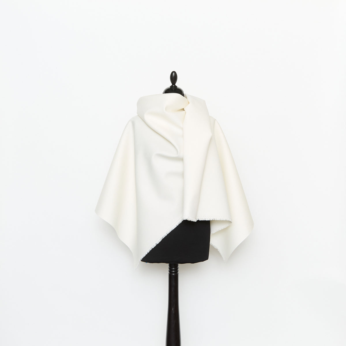 T26M14914 | Wool & Silk Natté Gazar