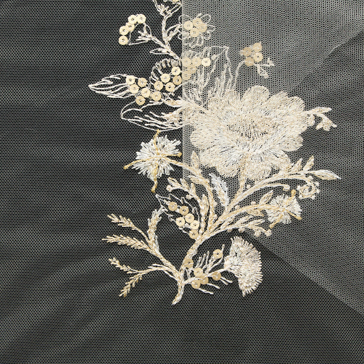 T26M15390 | Floral Embroidered Tulle Sequins - vue 1