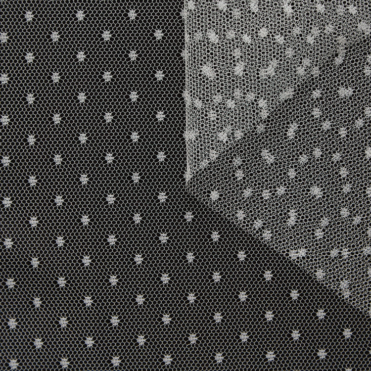 T26M15456 | Plumetis Tulle - view 1