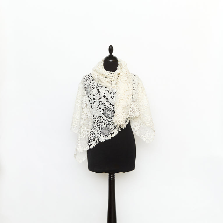 T26M15459 | Floral Cotton Guipure - view 2