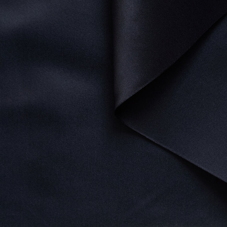 T26M15468 | Heavy Silk Satin Duchess - view 1