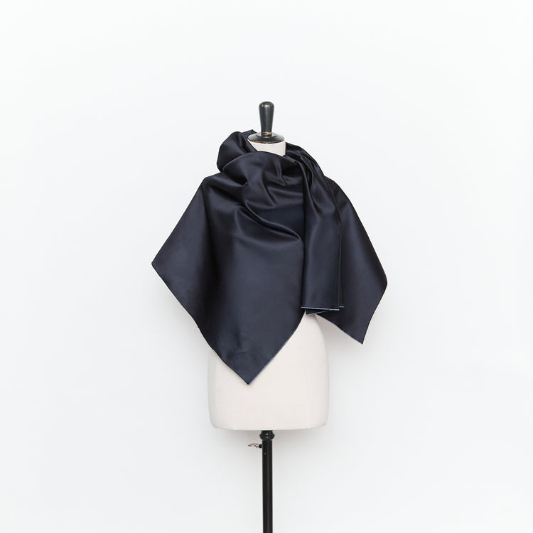 T26M15468 | Heavy Silk Satin Duchess - view 2