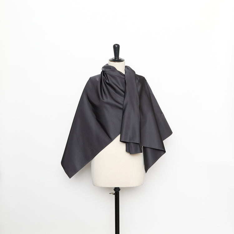 T26M15488 | Light Double Face Silk Satin Duchess - view 2