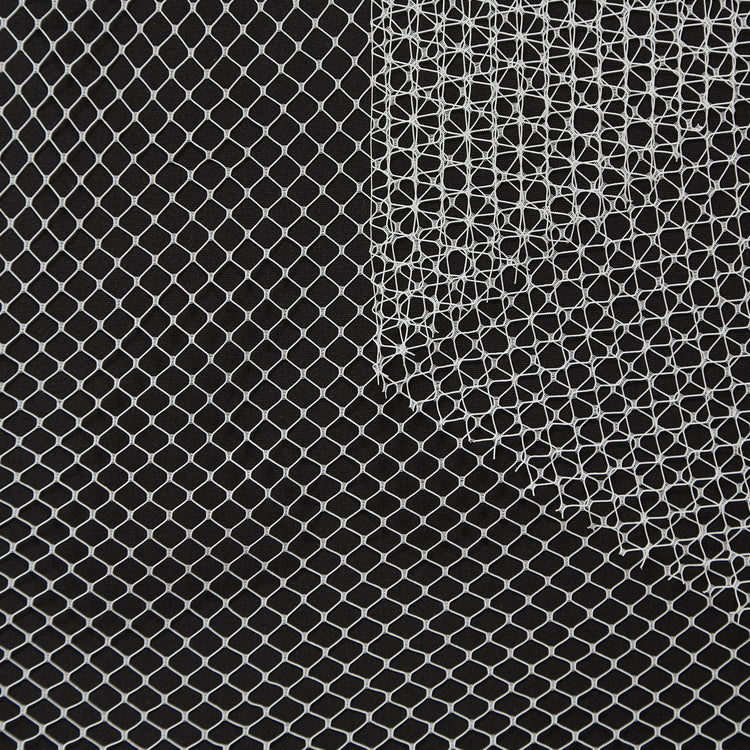 T26M15513 | Wide Voilette - view 1