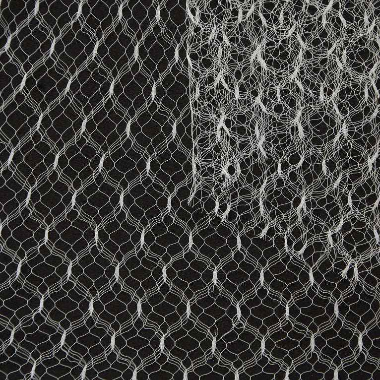 T26M15514 | Light Geometrical Fishnet - view 1