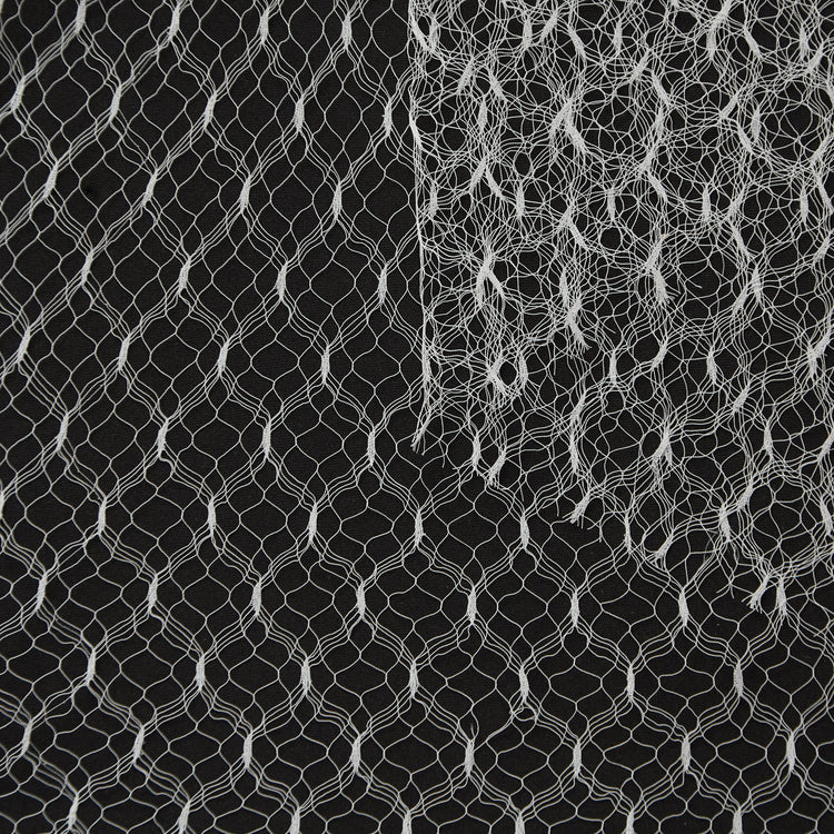 T26M15514 | Light Geometrical Fishnet - view 1