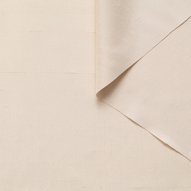 T26M15550 | Silk Canvas