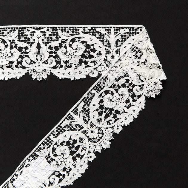 T26M15662 | Floral Cotton Galloon Guipure 8cm