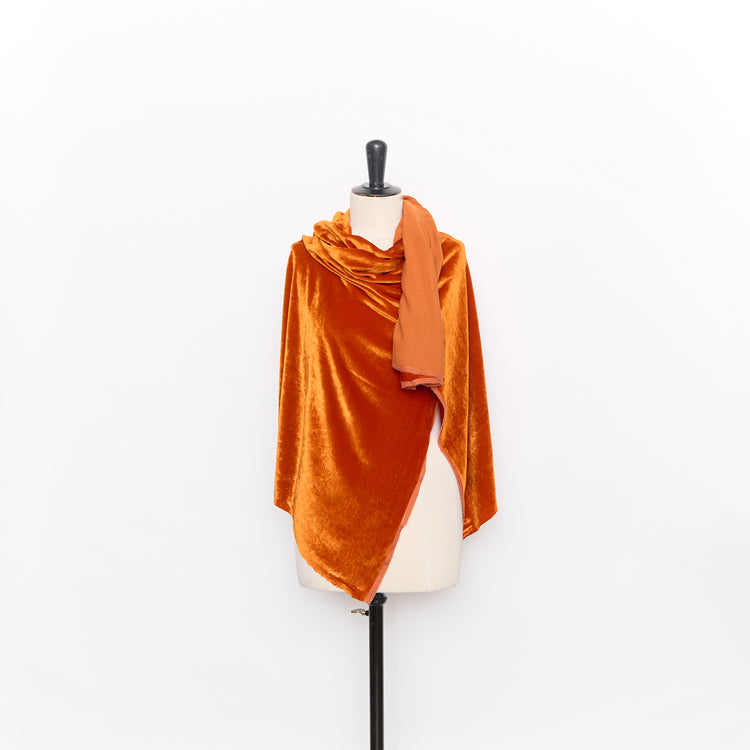 T26M15689 | Viscose &amp; Silk Velvet - view 2