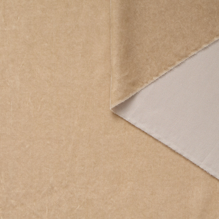 T26M15690 | Viscose &amp; Silk Velvet - view 1